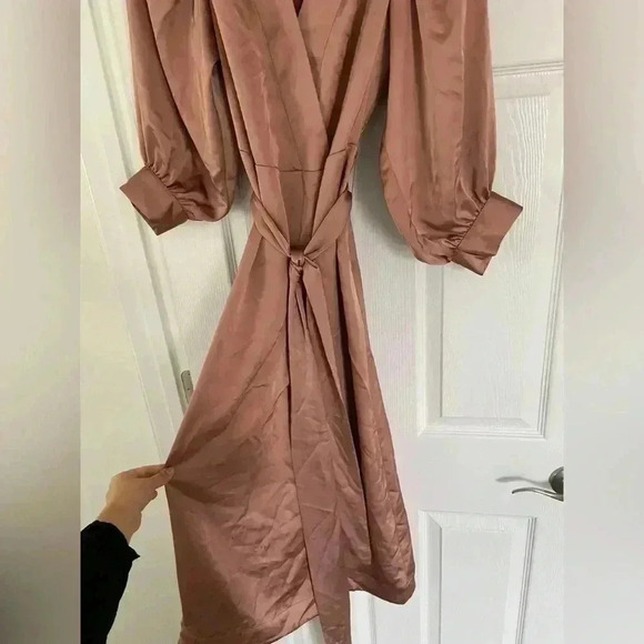 H&M Satin Wrap Front Midi Dress Rose - Picture 6 of 7